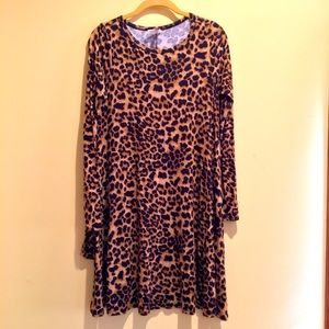 Leopard printed A line dress with pockets.